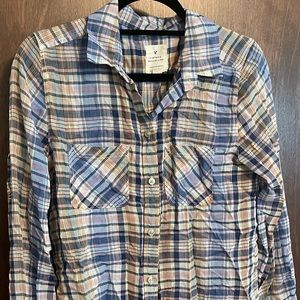 American Eagle button up shirt. Size small.